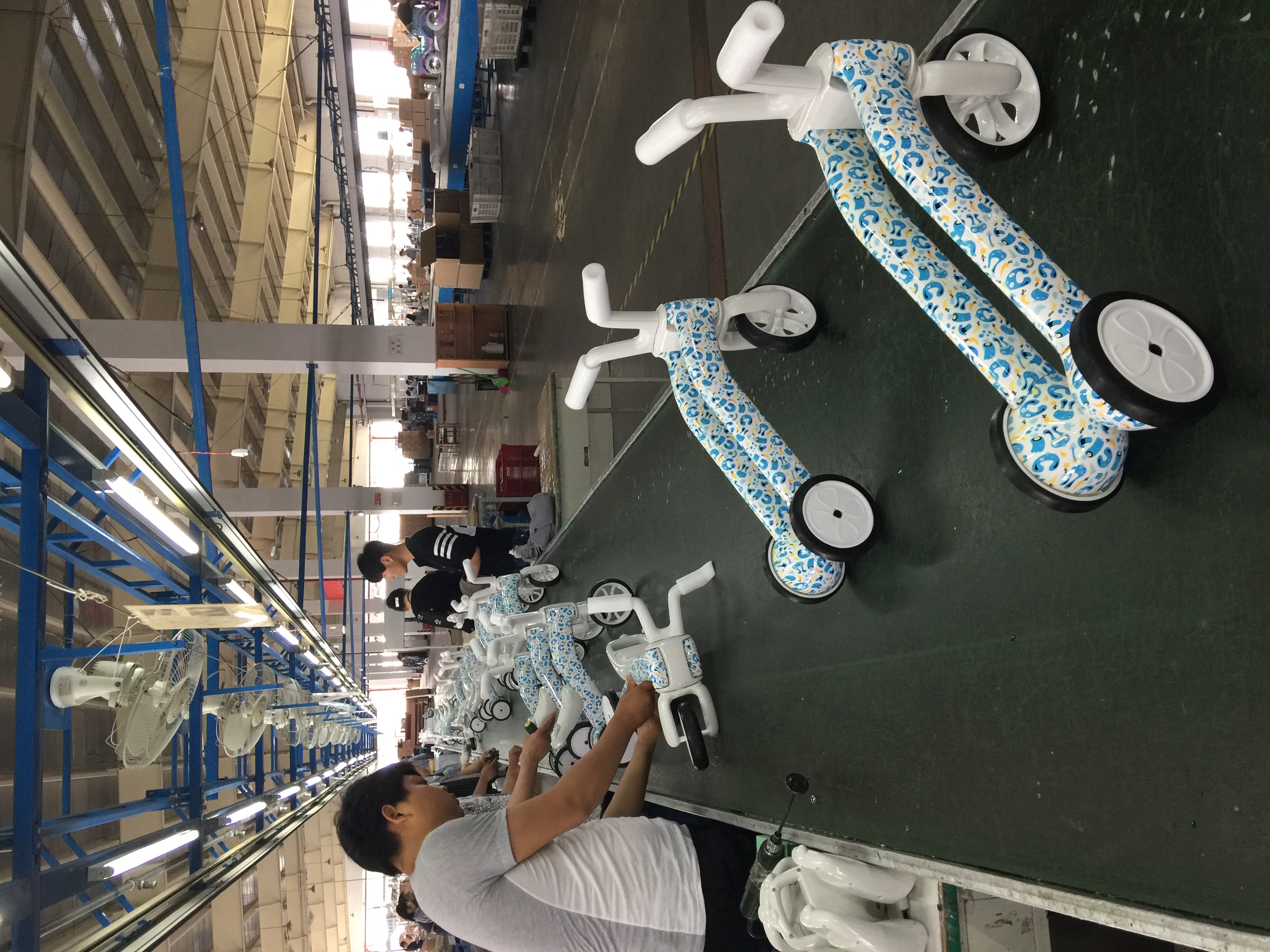 Produktionslinie Laufräder