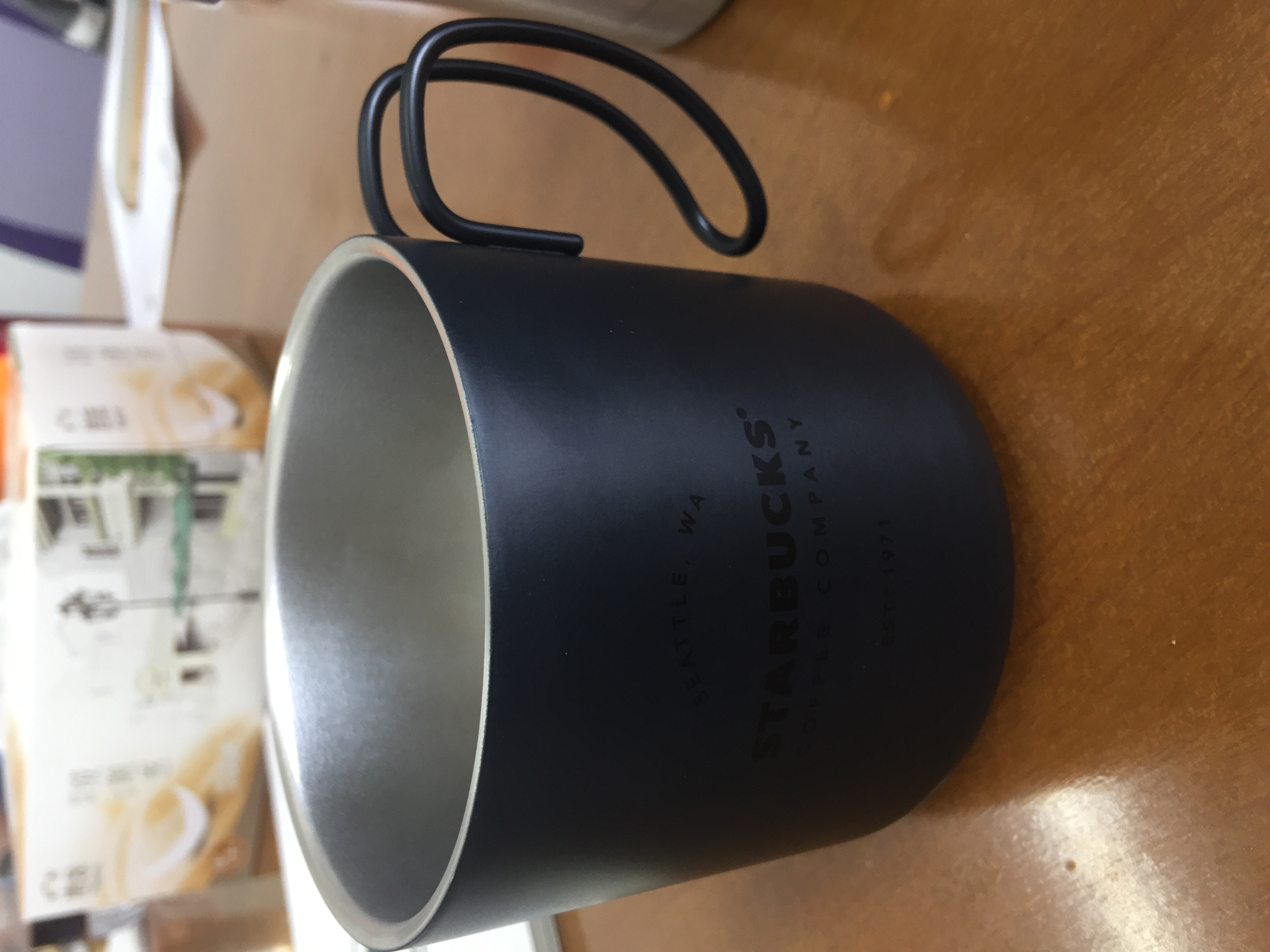 Starbucks Becher Metall